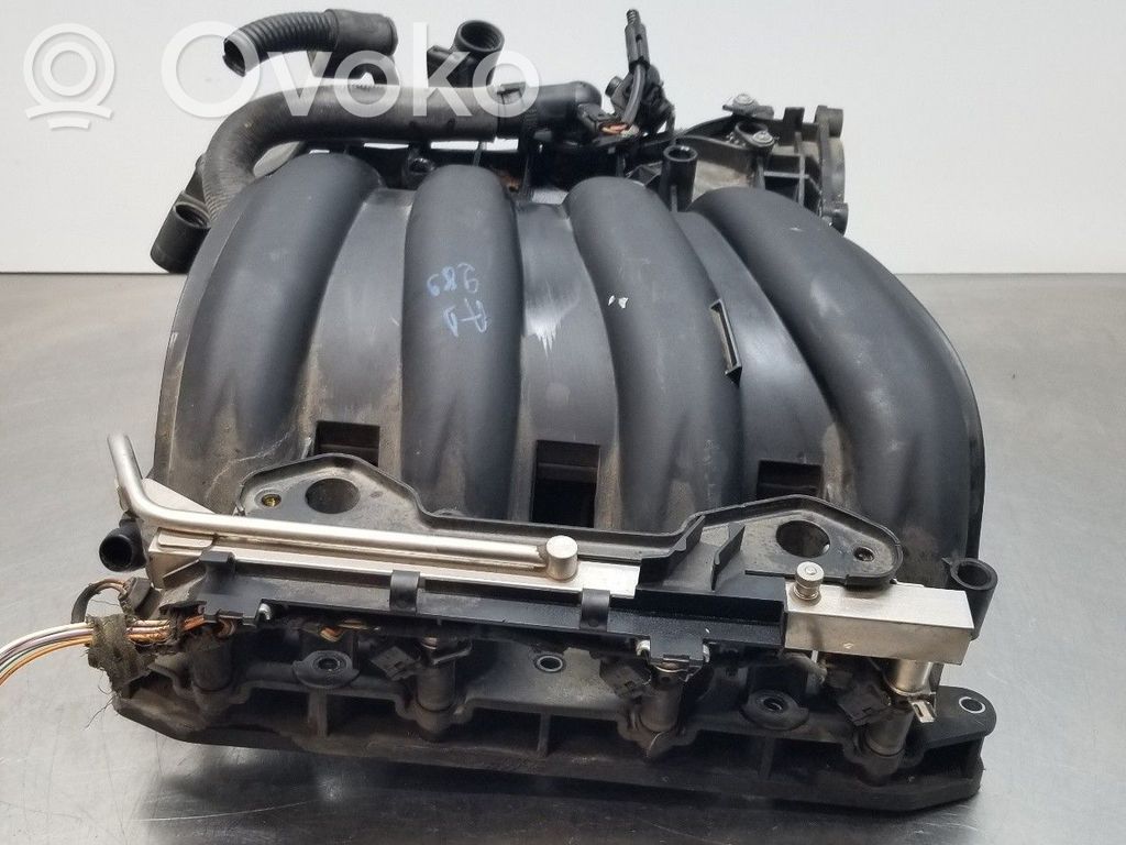 BMW 3 E90 E91 Kolektorius įsiurbimo 