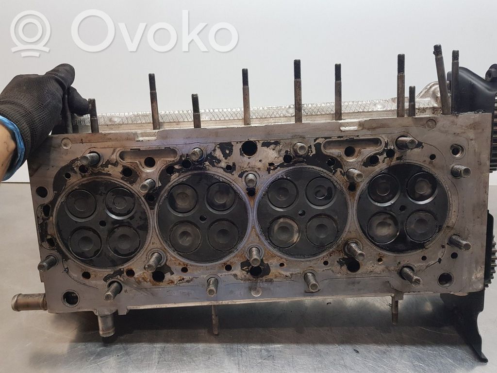 KIA Carnival Engine head 
