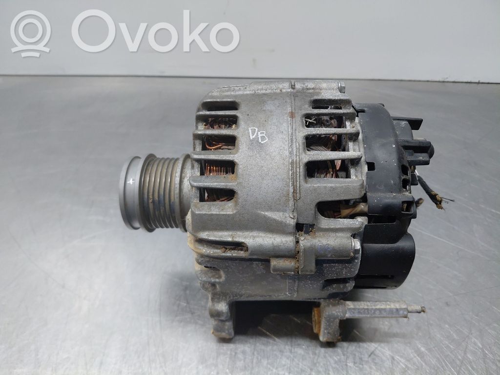Volkswagen Caddy Ģenerators 
