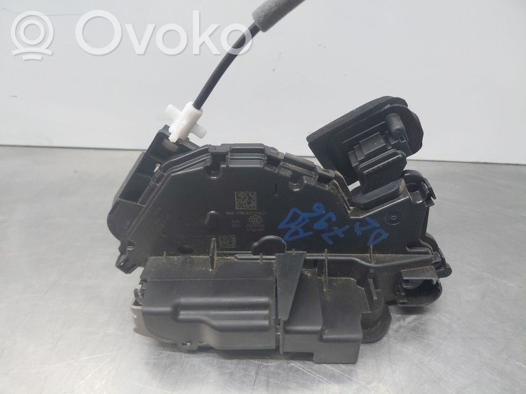 Volkswagen Caddy Front door lock 