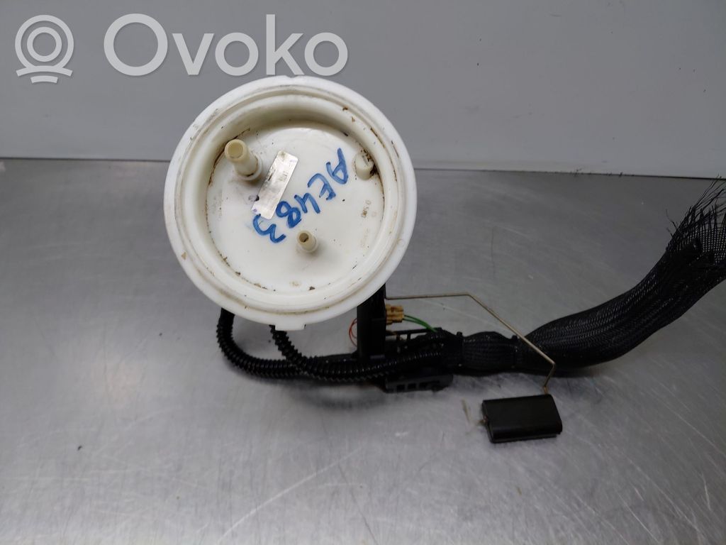 BMW 5 E39 In-tank fuel pump 