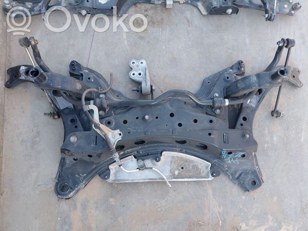 Toyota Prius (XW50) Rama pomocnicza przednia 