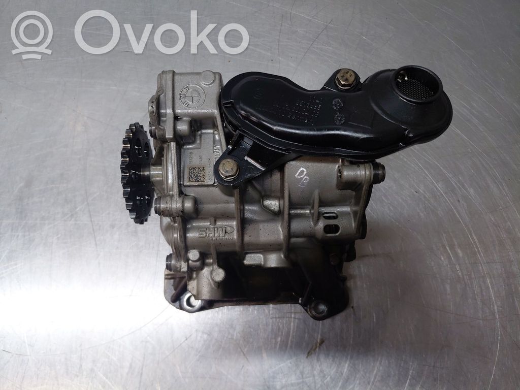BMW X1 E84 Oil pump 