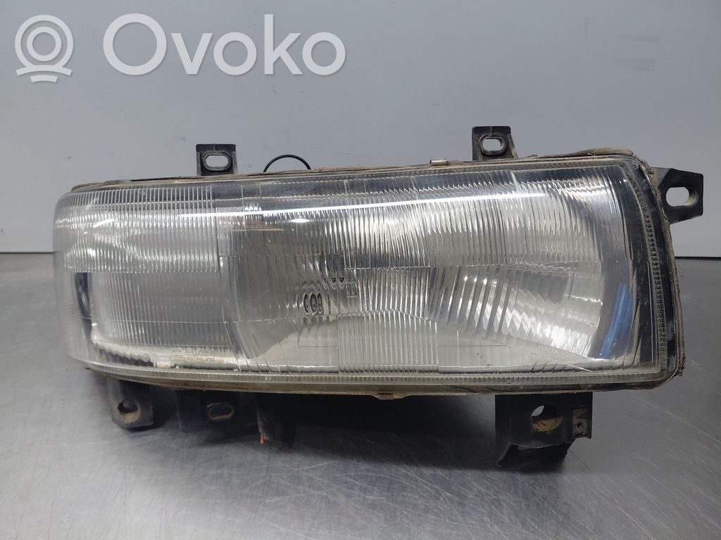 Renault Mascott Phare frontale 