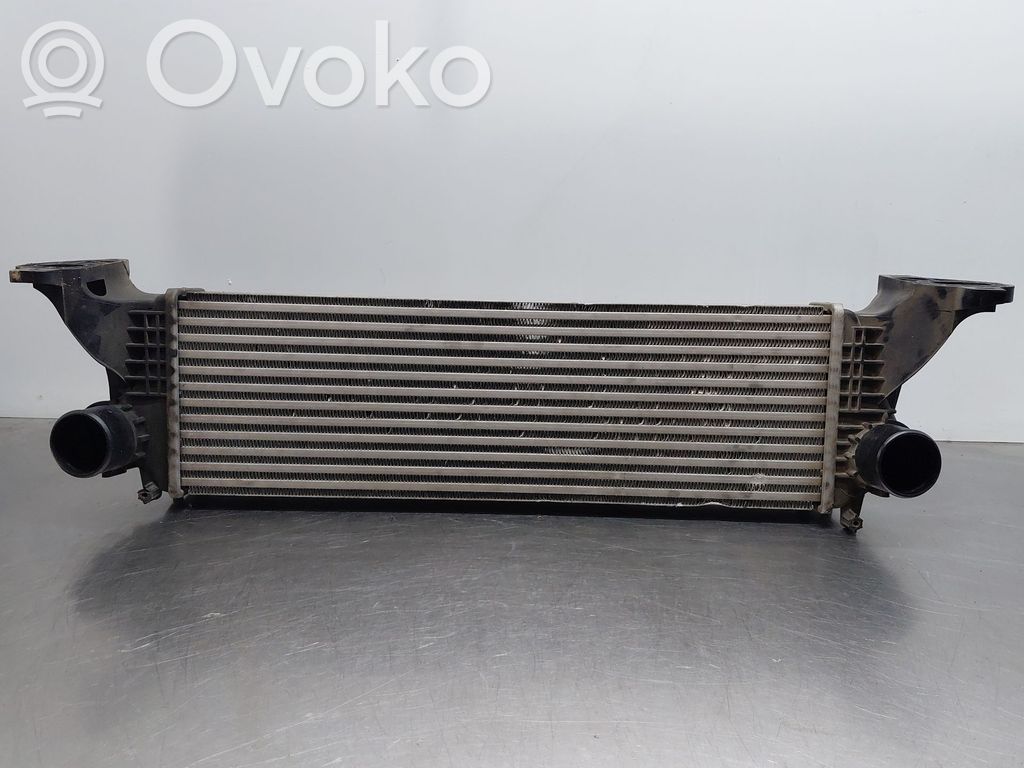 Iveco Daily 6th gen Interkūlerio radiatorius 