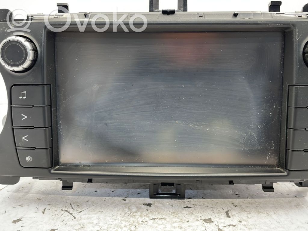 Toyota Yaris Screen/display/small screen 