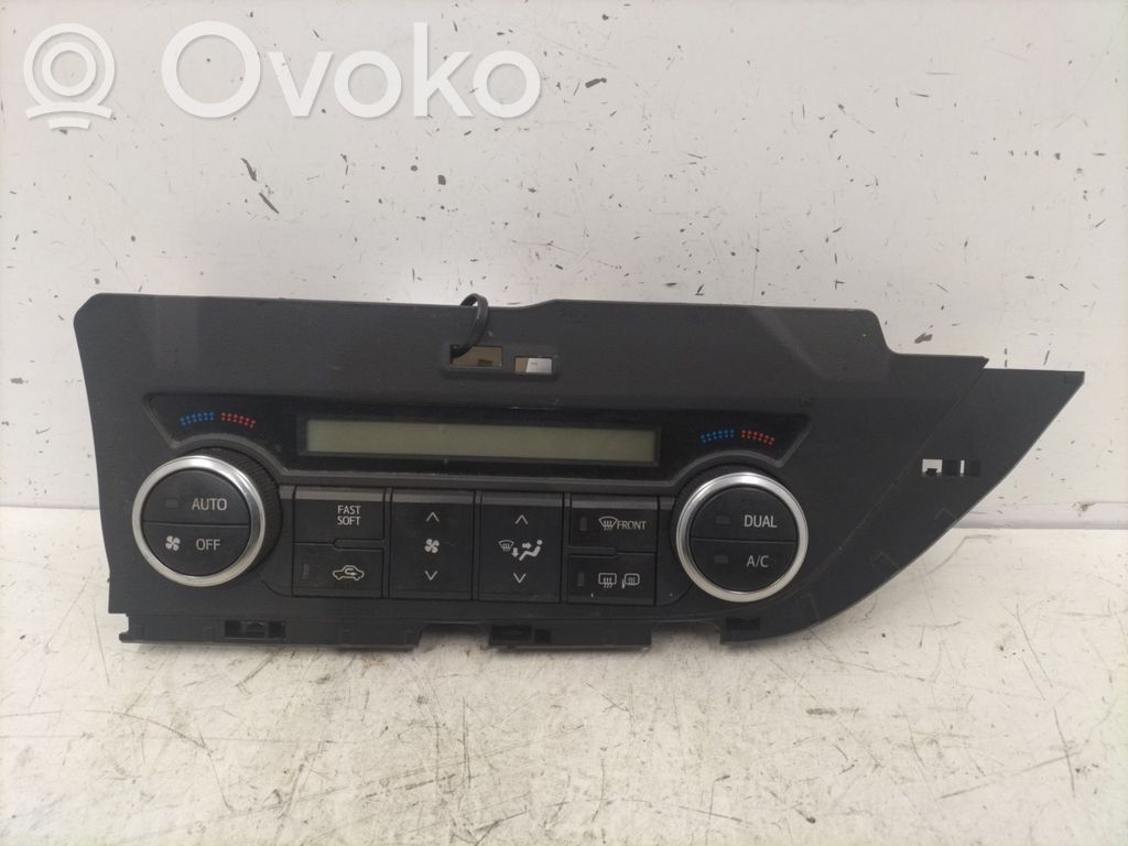 Toyota Auris E180 Climate control unit 
