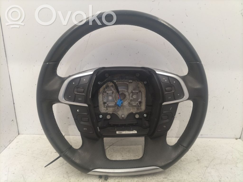 Ohjauspyörä   00004109QV