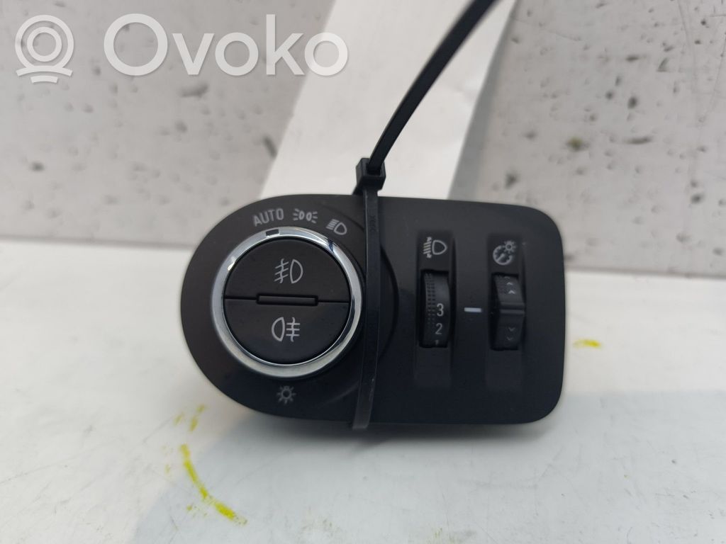 Opel Crossland X Interruptor de luz 