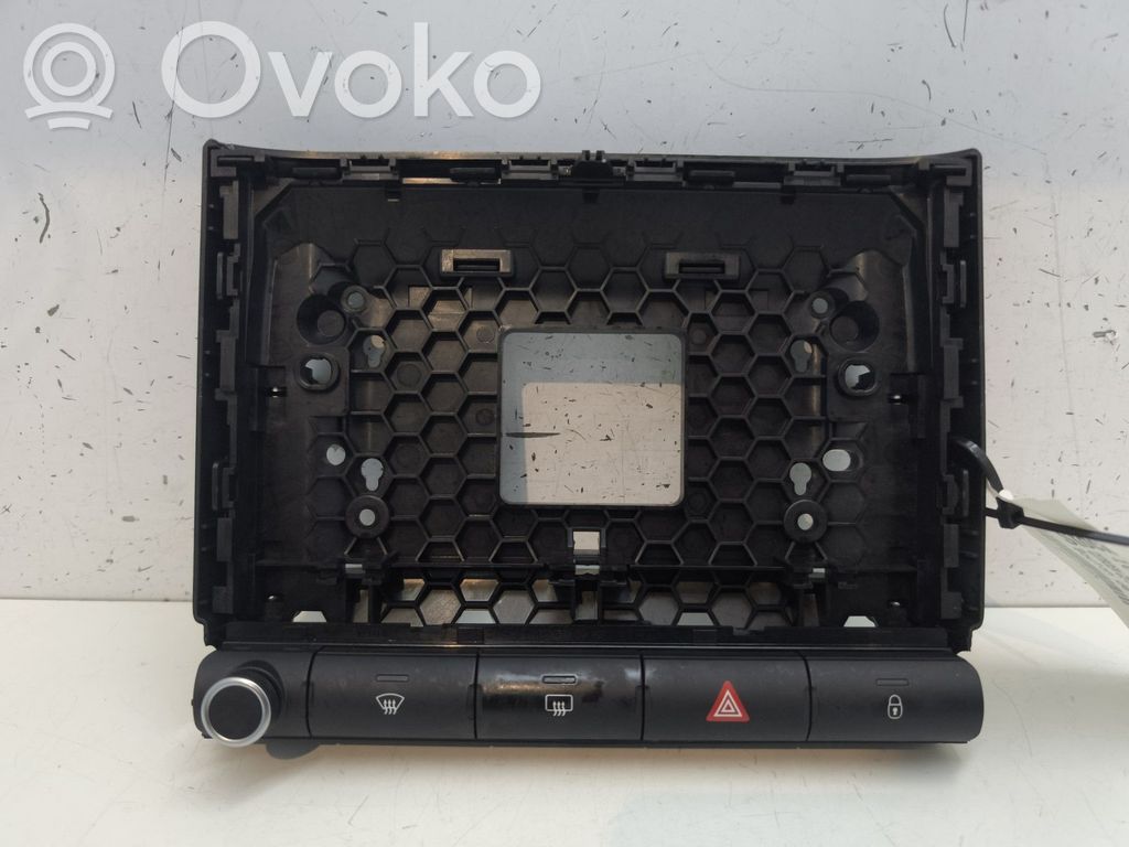 Citroen C3 Hazard light switch 