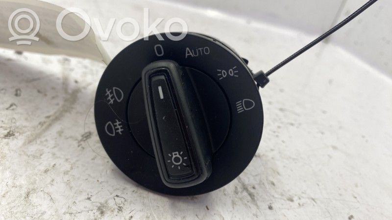 Skoda Octavia Mk3 (5E) Interruptor de luz 