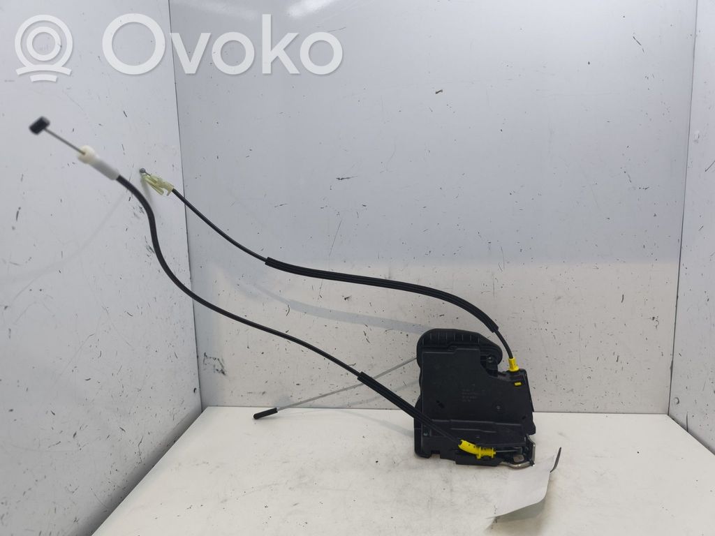 Opel Astra K Zamek drzwi przednich 