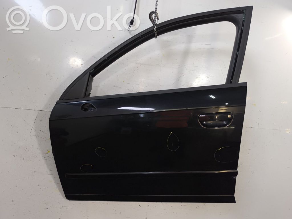 Etuovi   3R0831051