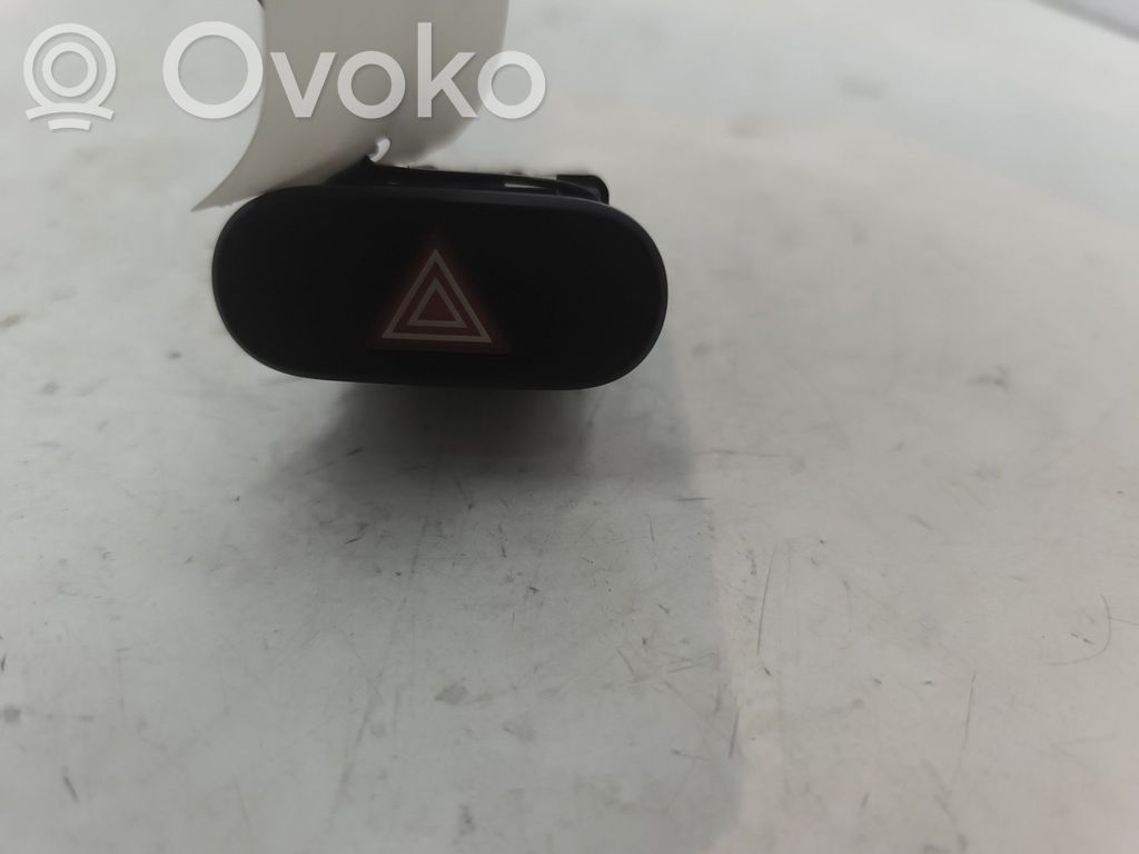 KIA Carens III Przycisk świateł awaryjnych 