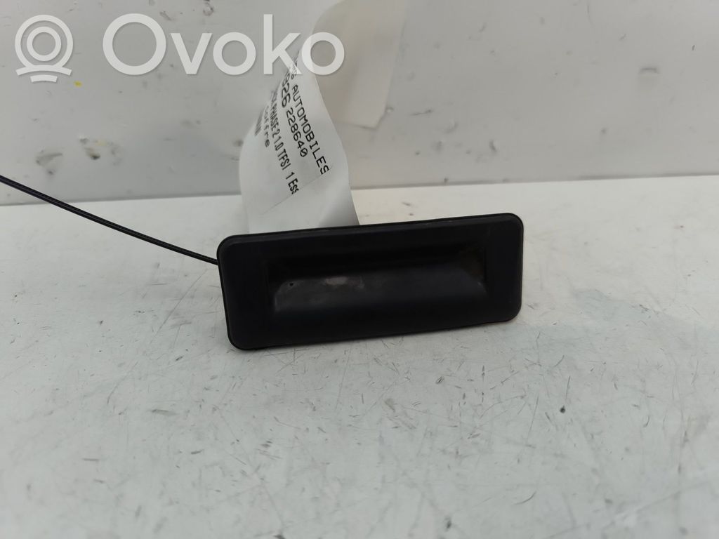 Interruptor para abrir la puerta trasera   5J0827566E