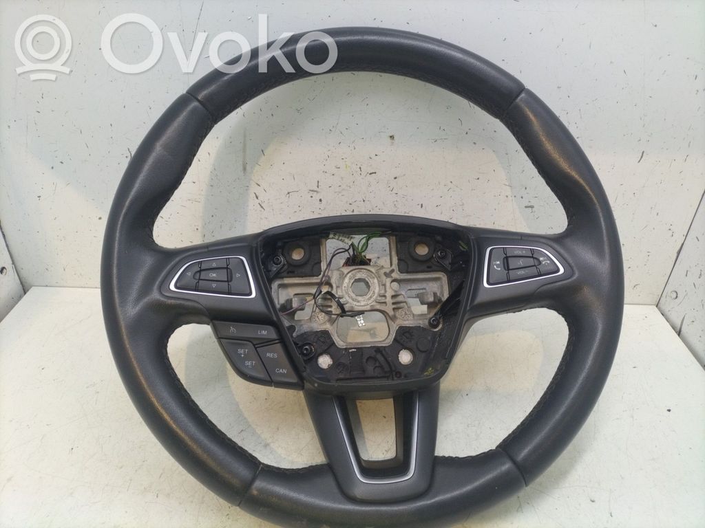 Steering wheel   2014556