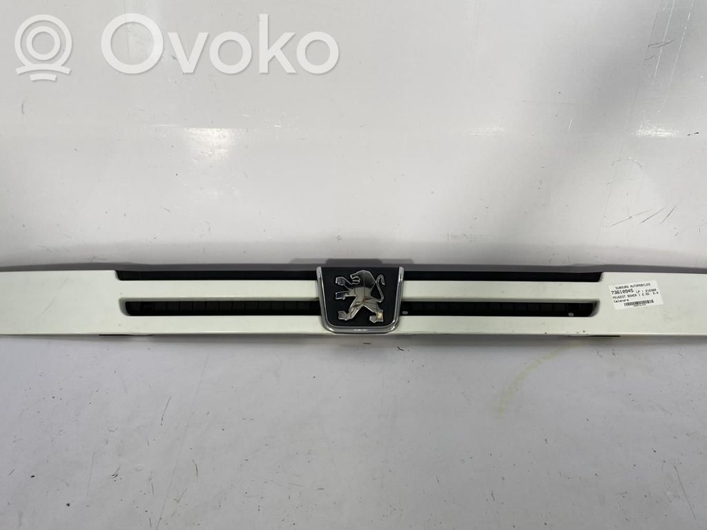 Etusäleikkö   7804C9