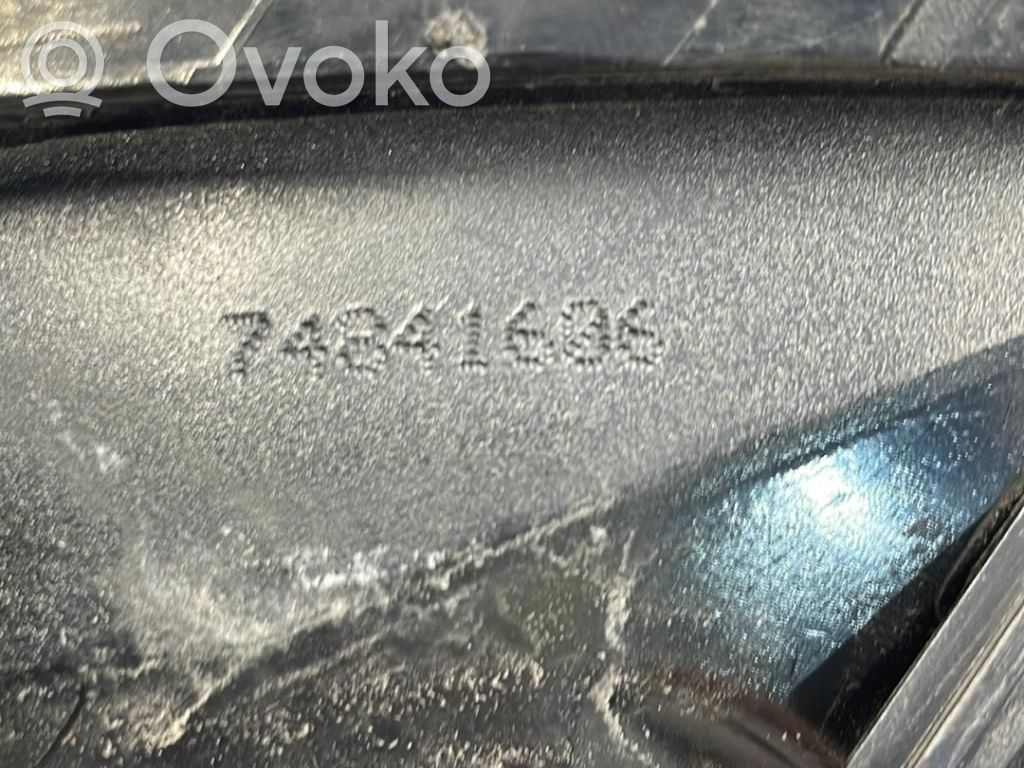 Renault Clio IV Lampă spate în caroserie