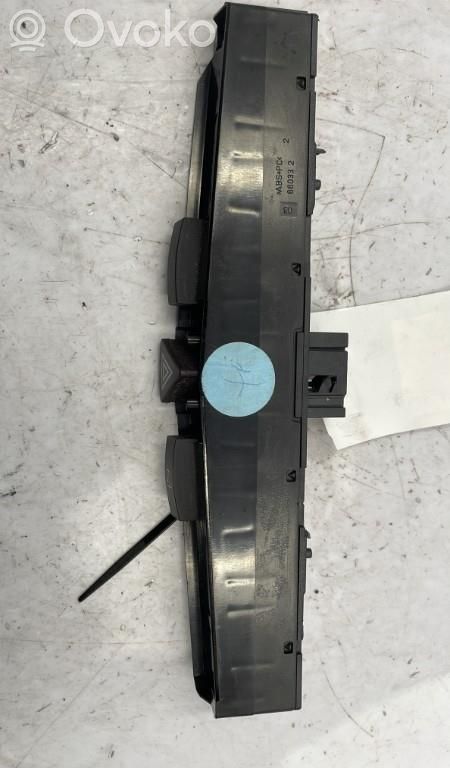 Opel Astra H Botón interruptor de luz de peligro 
