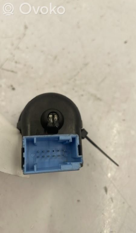 Peugeot 1007 Wing mirror switch 
