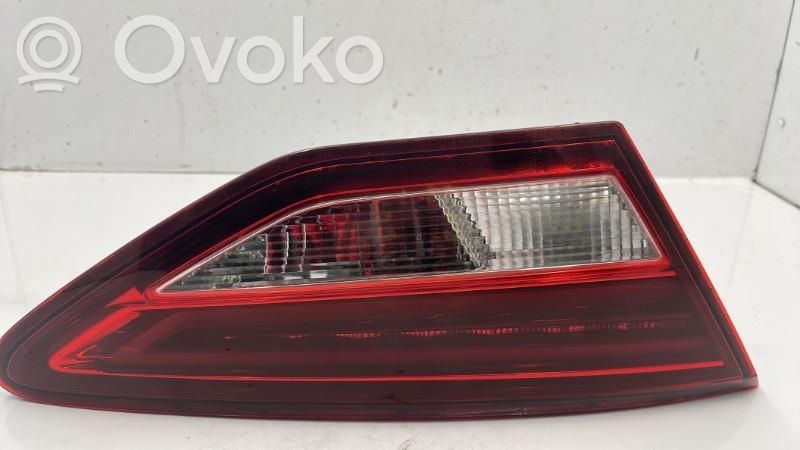 Seat Leon (5F) Feux arrière sur hayon 