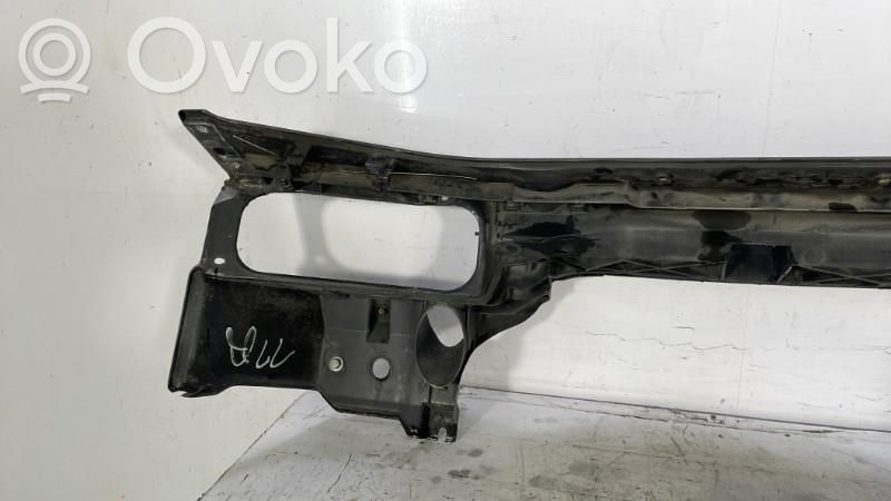 Citroen Xantia Pas przedni 