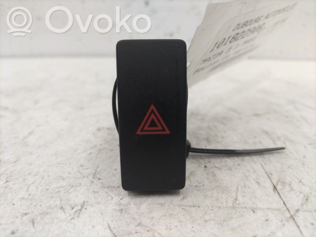 Hazard light switch   BHR1664H0
