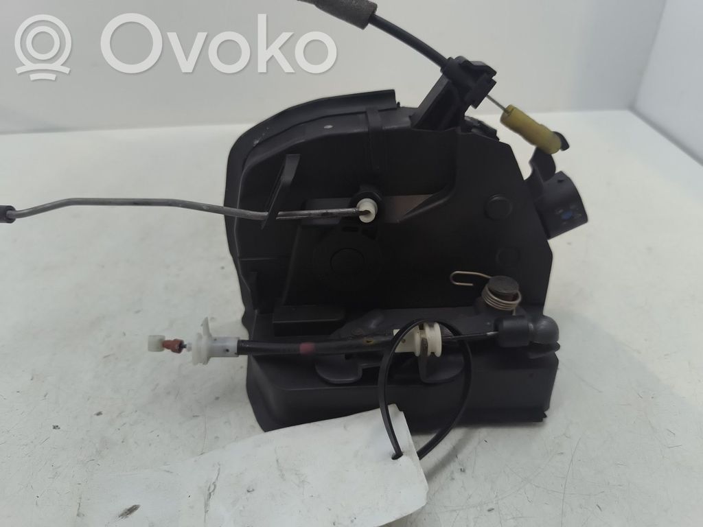 Etuoven lukko   51218402540