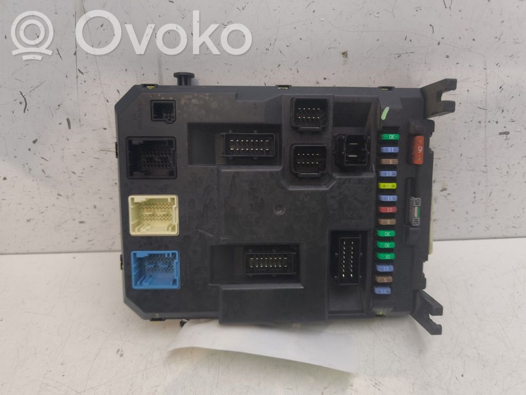 Peugeot 207 BSM Control unit 