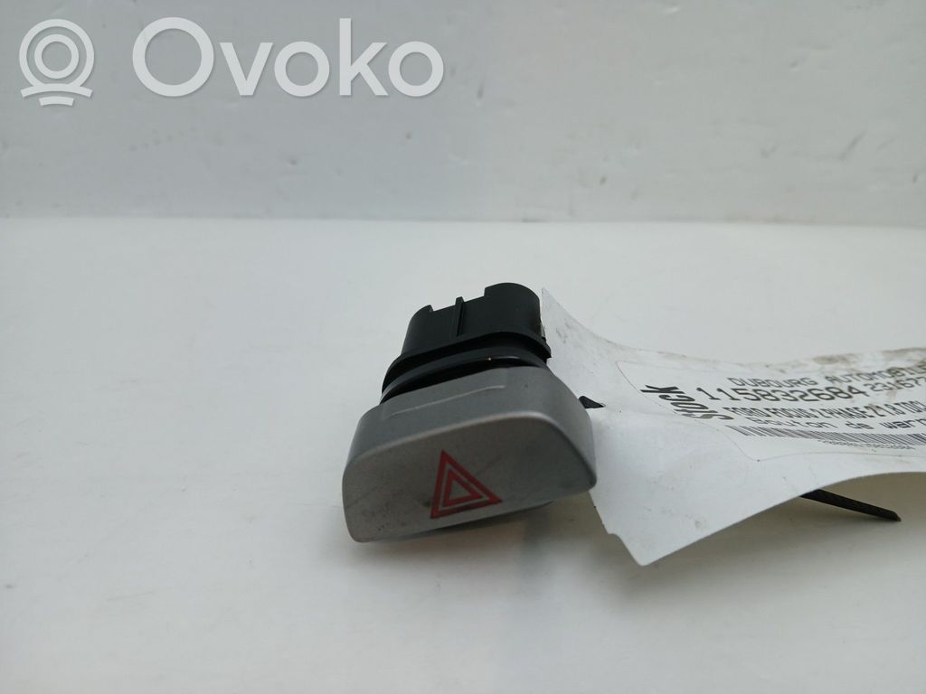 Botón interruptor de luz de peligro   1556970