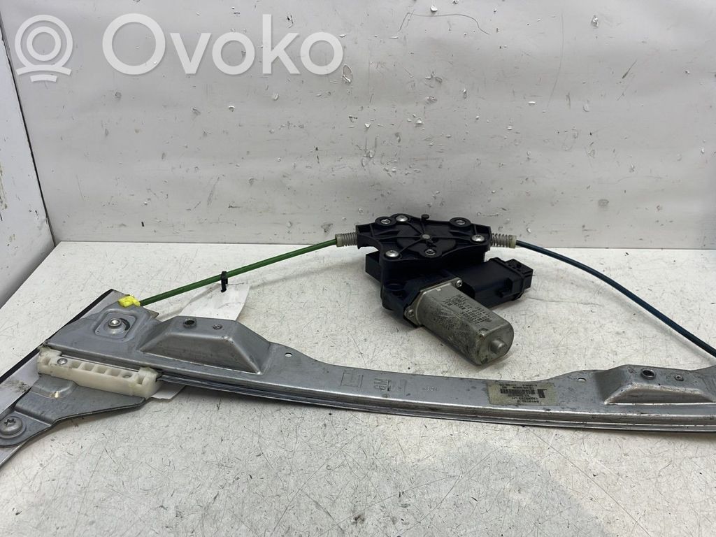 Opel Corsa D Macara ușă față cu motor 