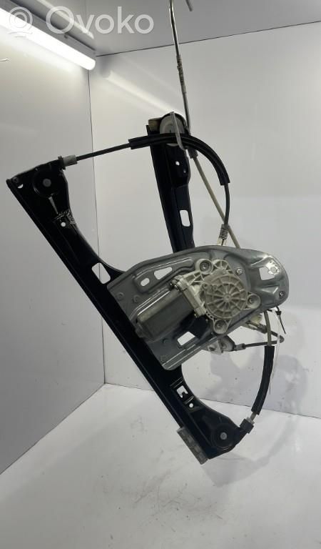 Mercedes-Benz C W203 Alzacristalli della portiera anteriore con motorino 