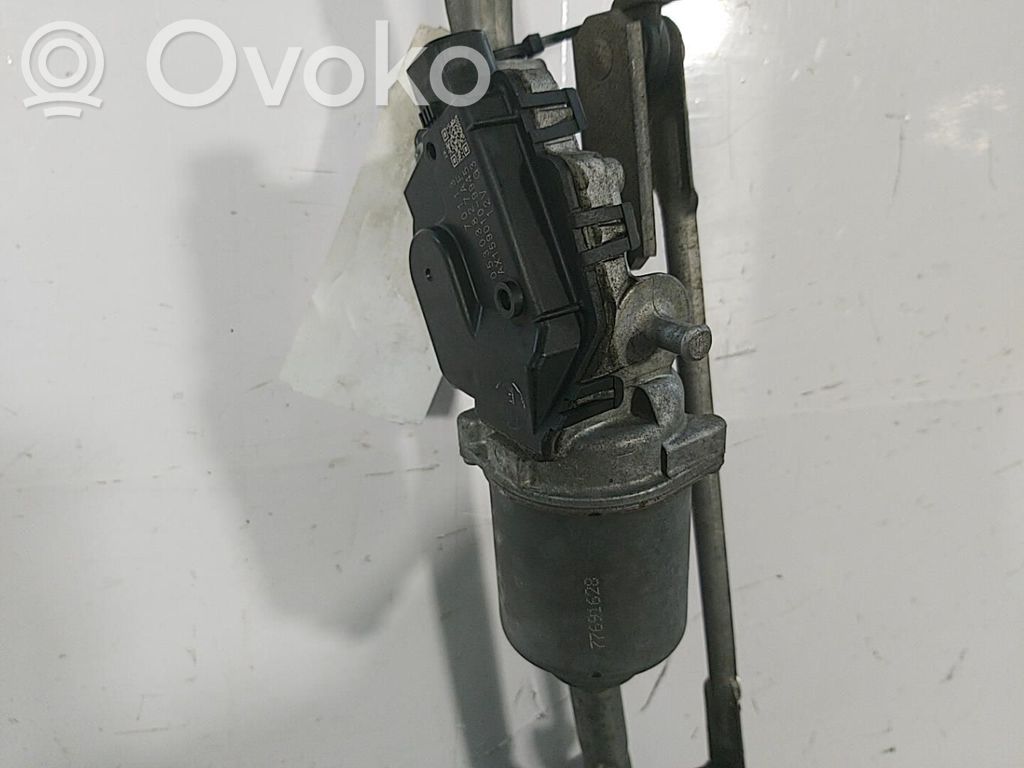 Motor del limpiaparabrisas   K68002320AA