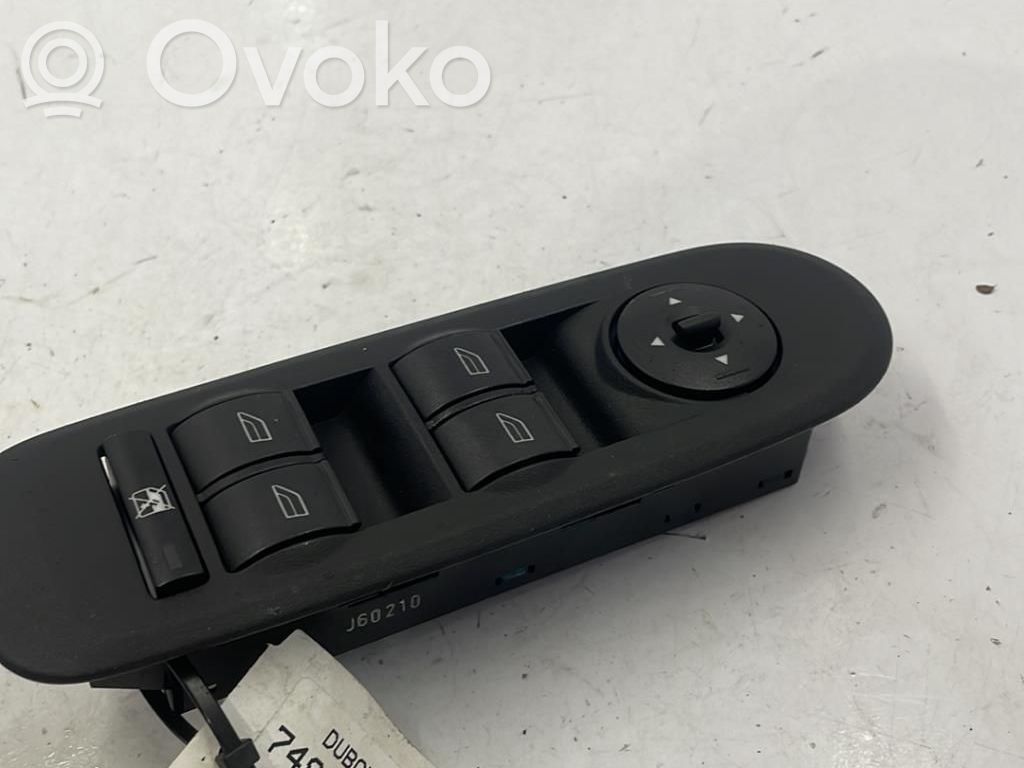 Electric window control switch   1428969