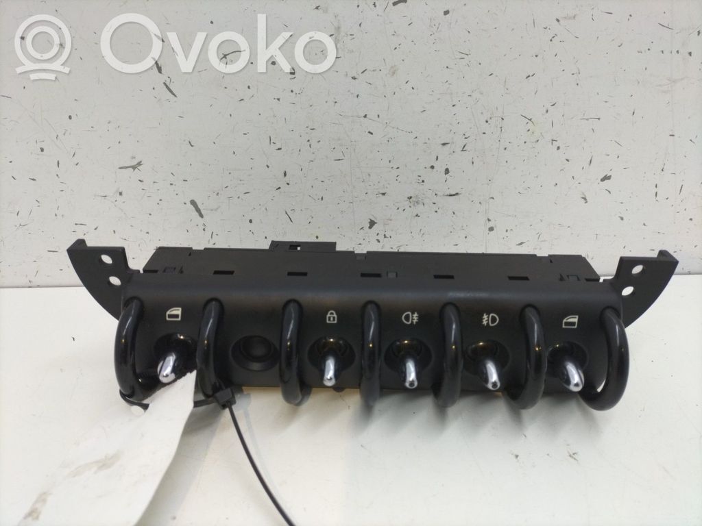 Electric window control switch   37057B