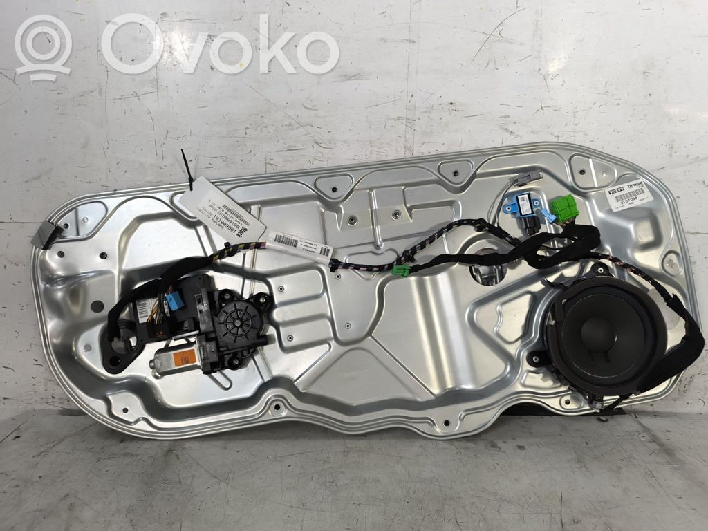 Volvo C30 Alzacristalli della portiera anteriore con motorino