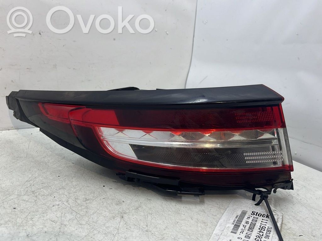 DS Automobiles 3 Crossback Lampă spate în caroserie 