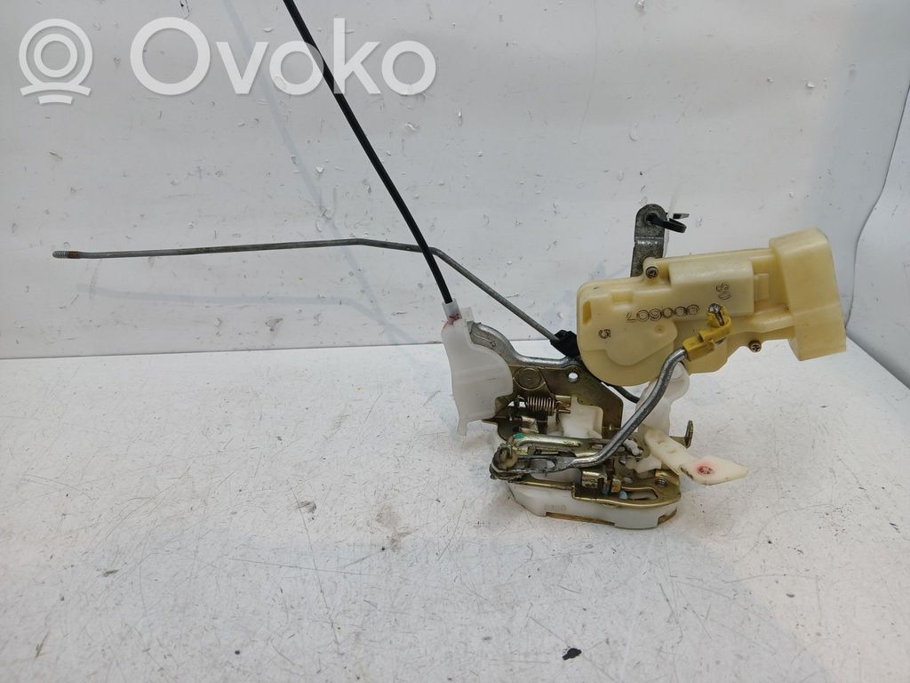 Etuoven lukko   6931052080