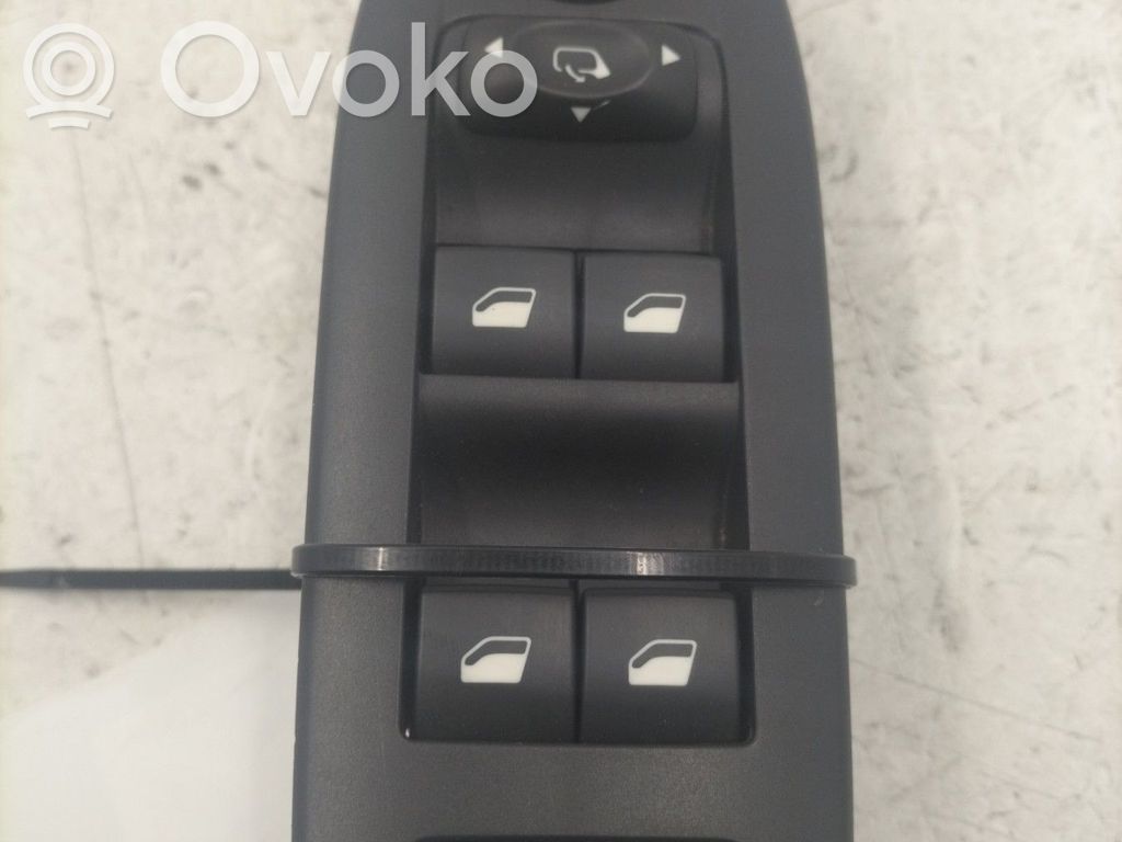 Interruptor del elevalunas eléctrico   98242539ZD