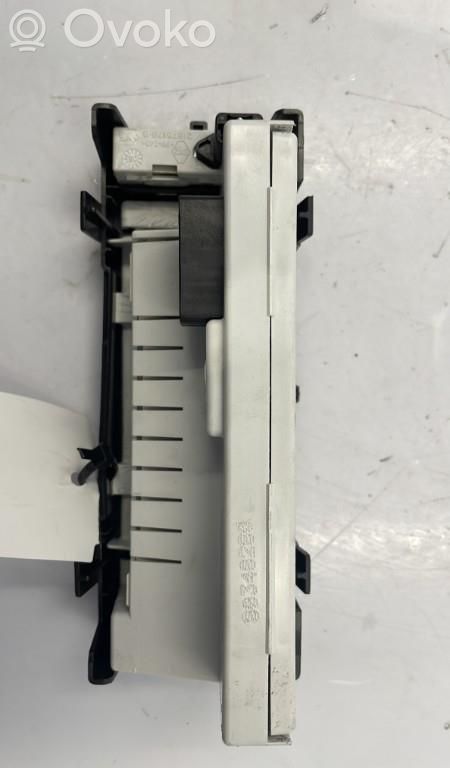Renault Clio III Monitor/display/piccolo schermo
