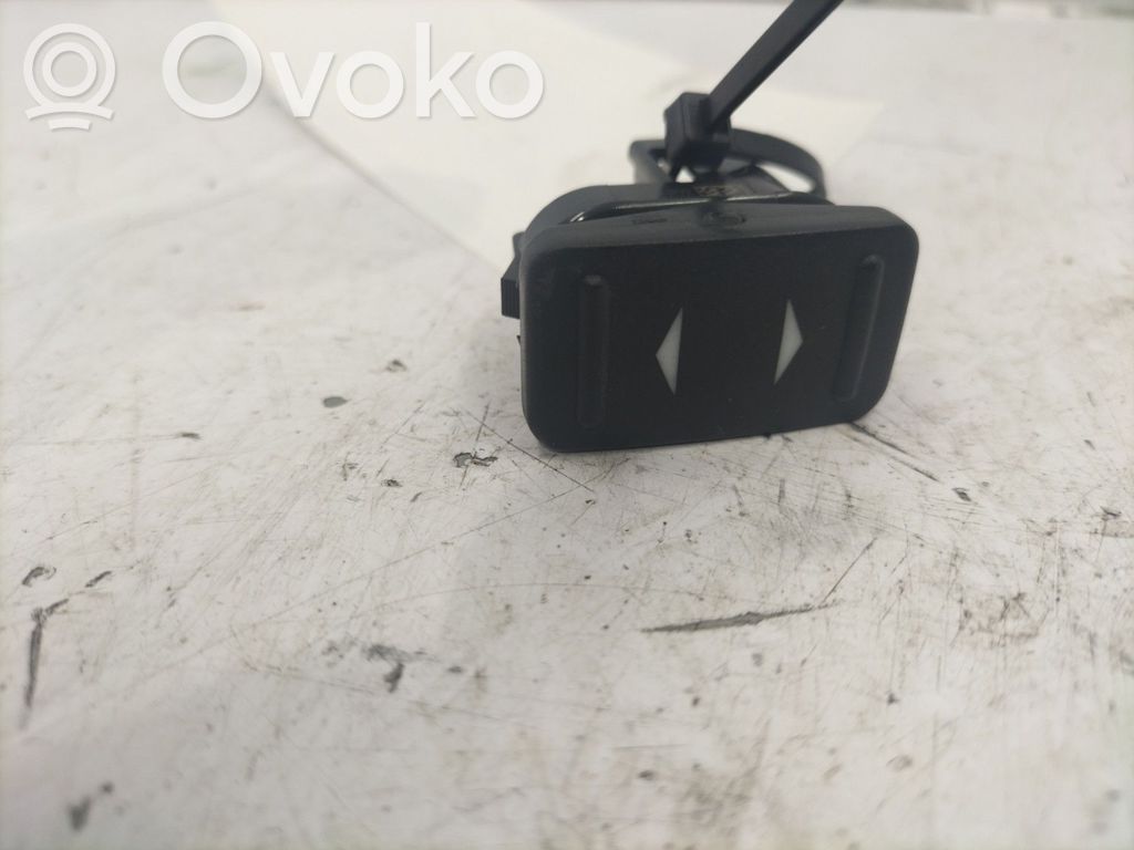 Ford Mondeo MK IV Przyciski szyb 