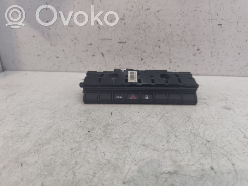 Renault Zoe Hazard light switch 