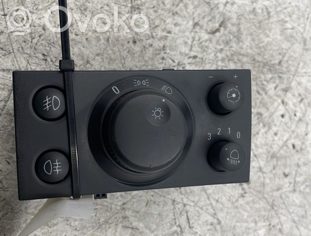 Opel Meriva A Light switch 