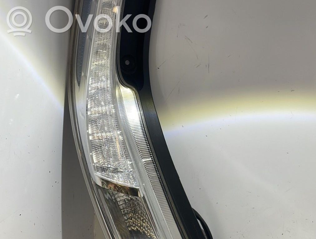 Nissan Leaf I (ZE0) Luci posteriori