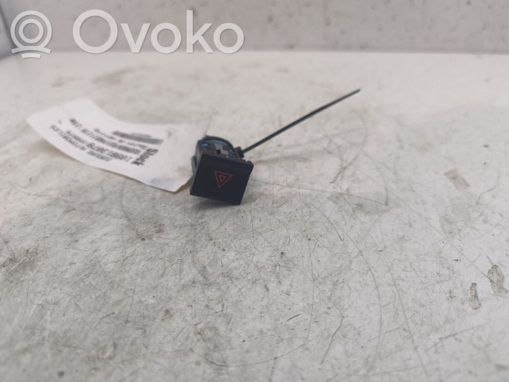Comutator lumini pericol   6C0953509A