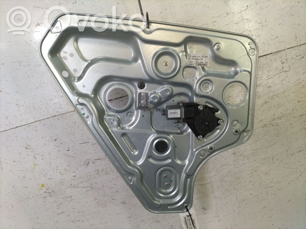 Hyundai ix20 Elektryczny podnośnik szyby drzwi tylnych 