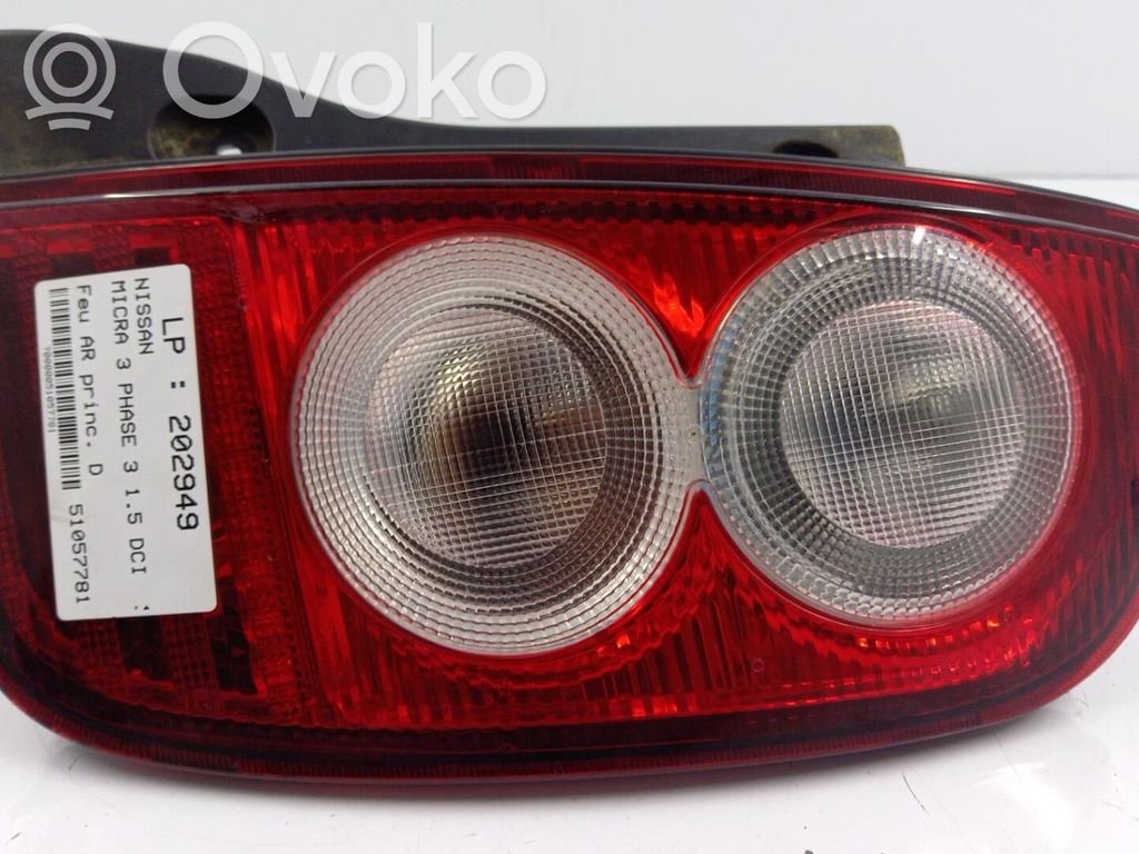 Nissan Micra Luci posteriori 