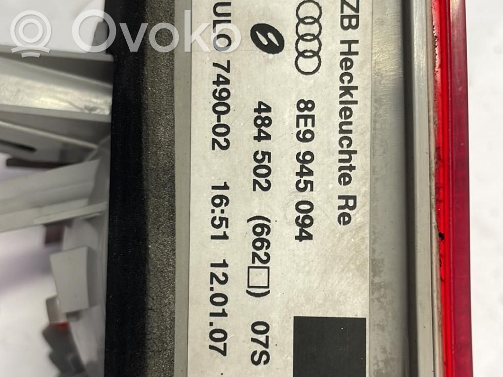 Takaluukun takavalot   8E9945094A