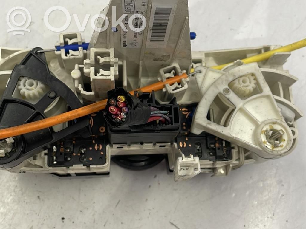 Nissan Note (E11) Climate control unit 