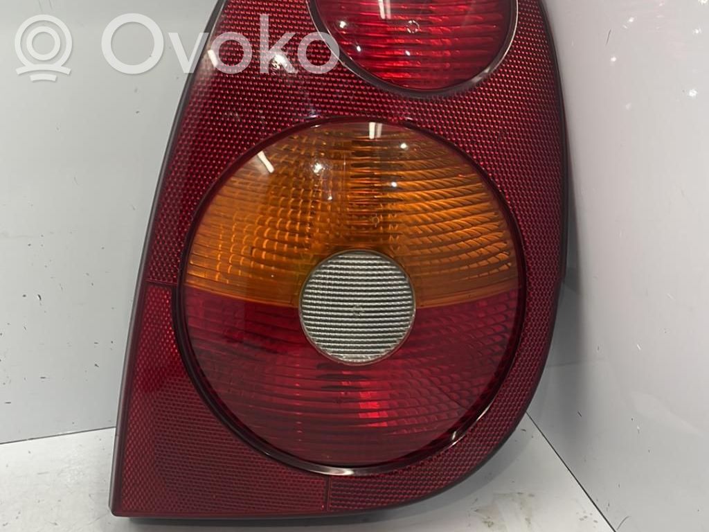 Lampa tylna   7700428056
